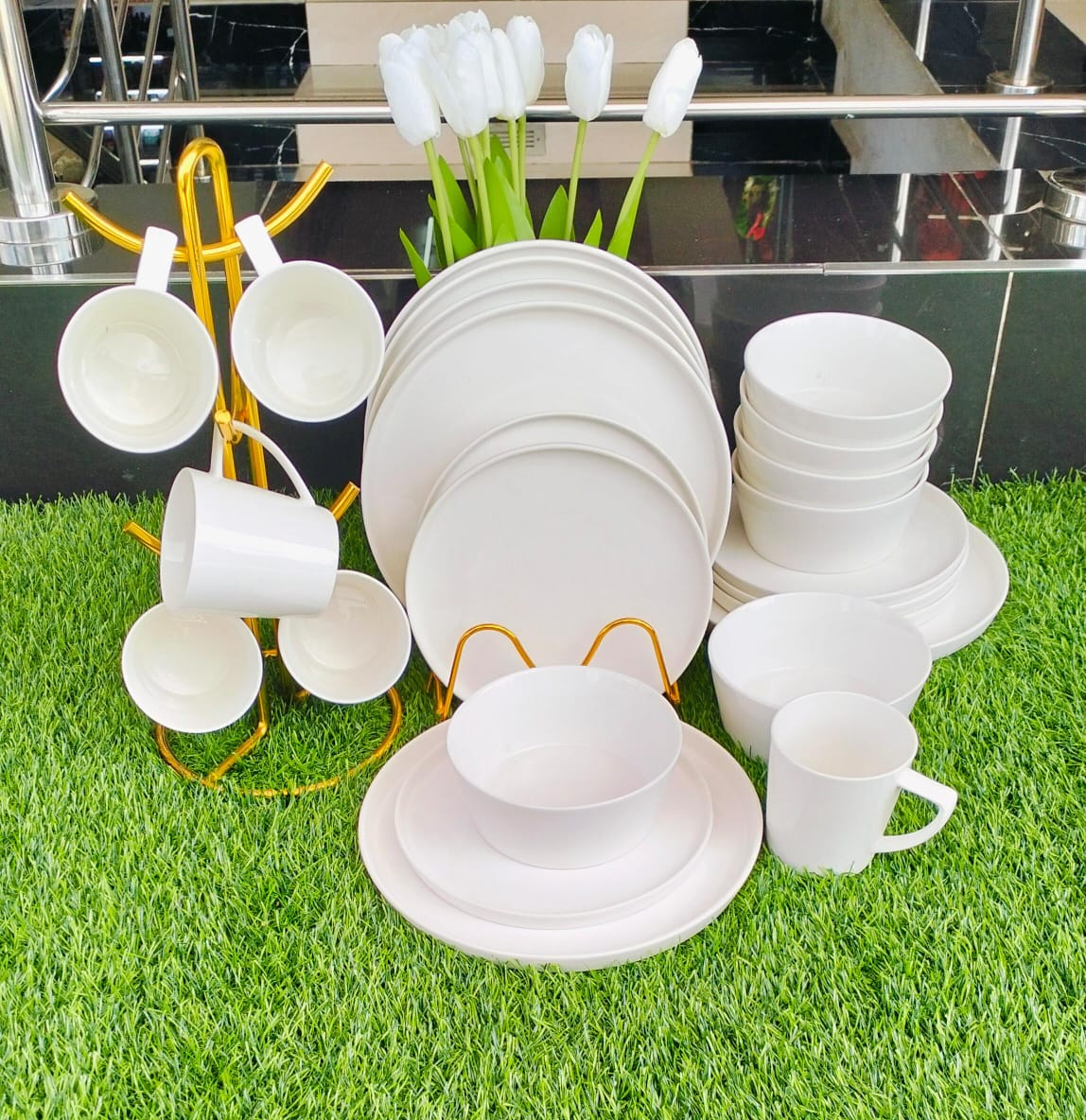 24 Piece White Dinner Set